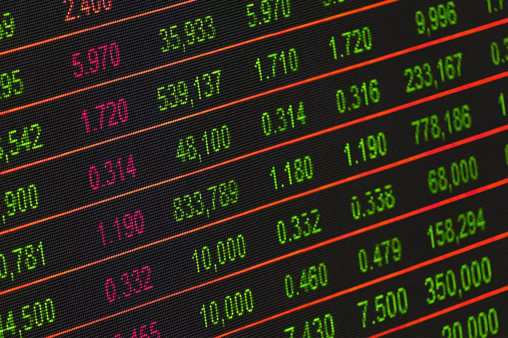 How did markets react with the ECB's decision to raise interest rates by 50 basis points?