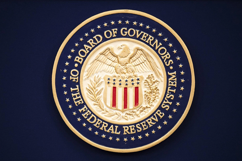 U.S. Federal Reserve's chances of hiking interest rates by 75 bps fall 
