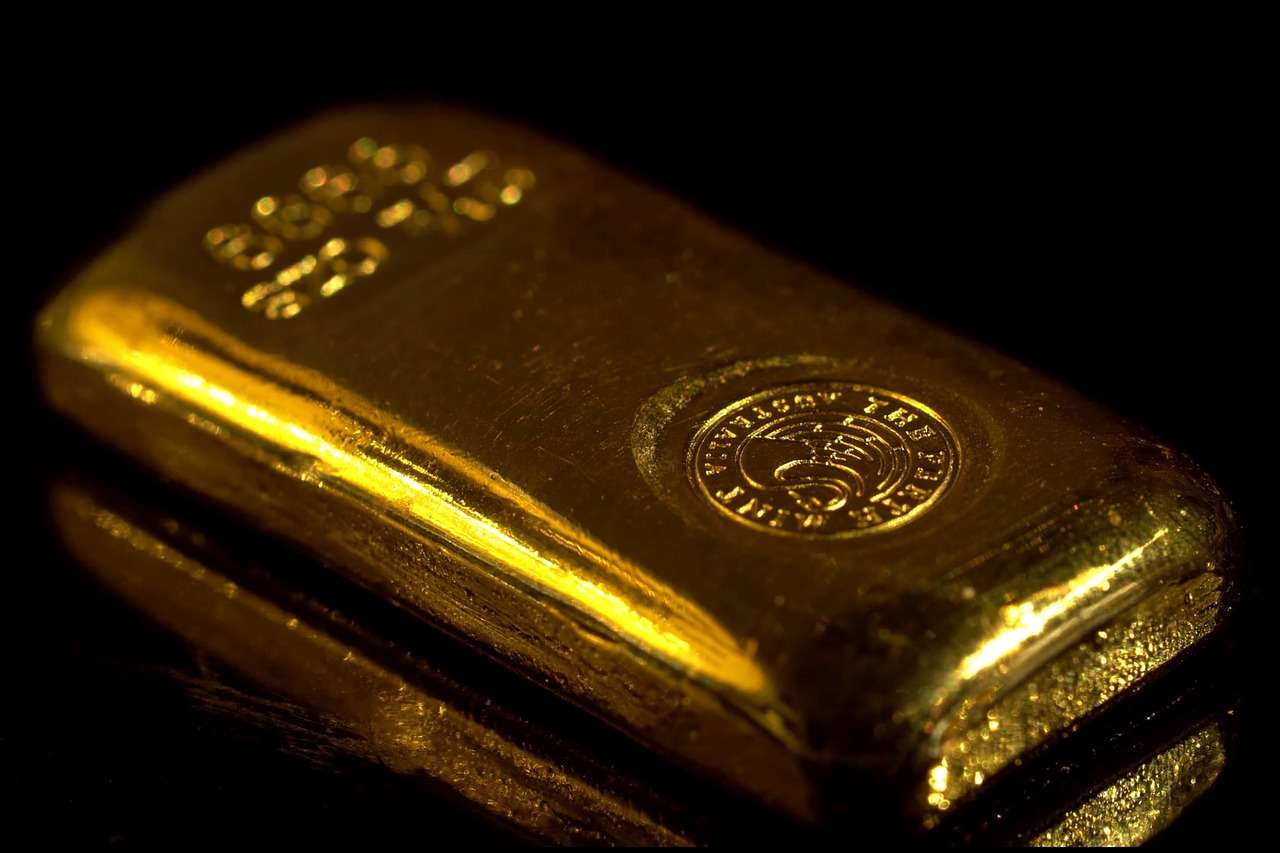 Gold slumped, eyes are on US inflation figures